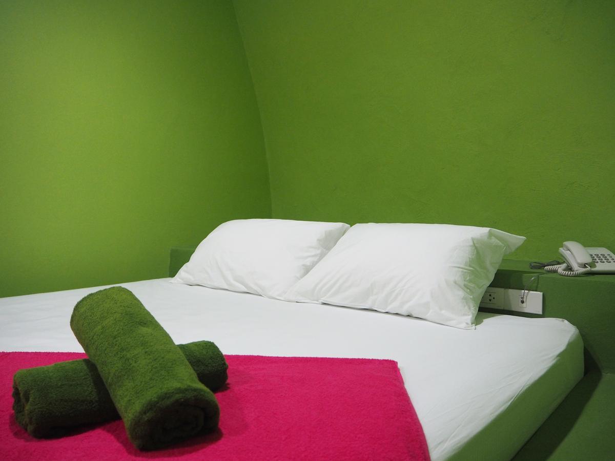 Motel Fruit House Pattaya Bang Lamung Esterno foto