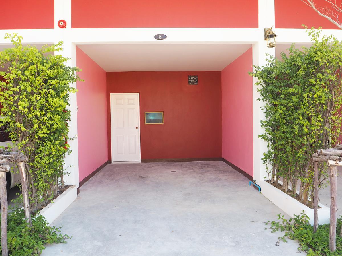 Motel Fruit House Pattaya Bang Lamung Esterno foto