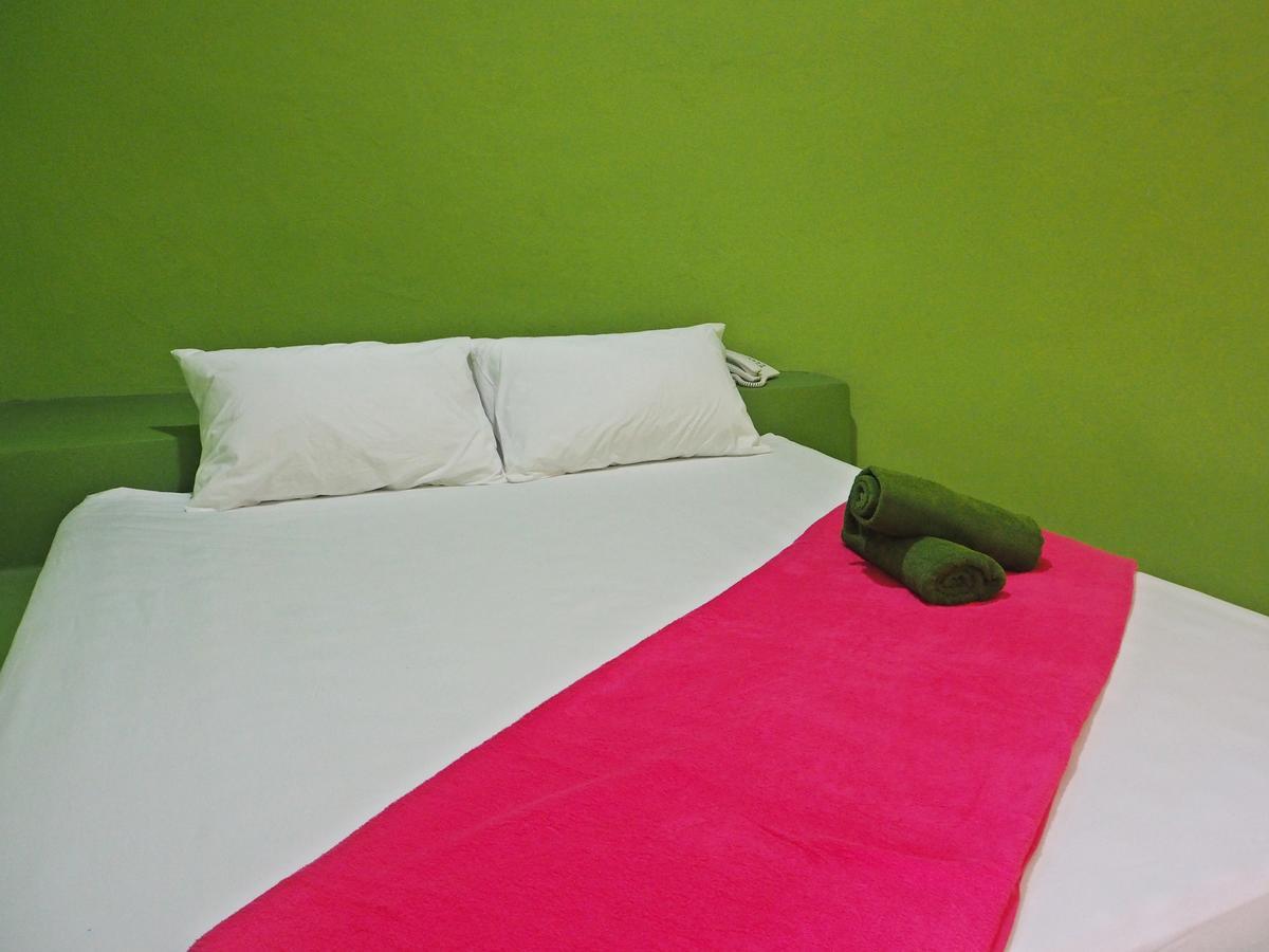Motel Fruit House Pattaya Bang Lamung Esterno foto