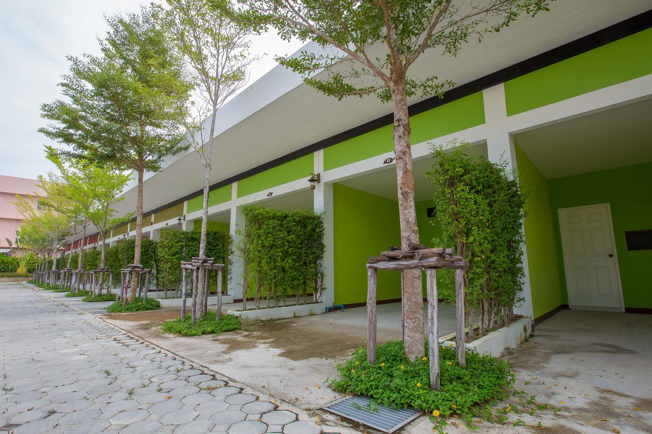 Motel Fruit House Pattaya Bang Lamung Esterno foto