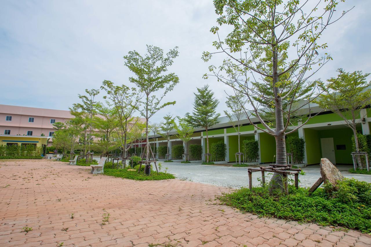 Motel Fruit House Pattaya Bang Lamung Esterno foto