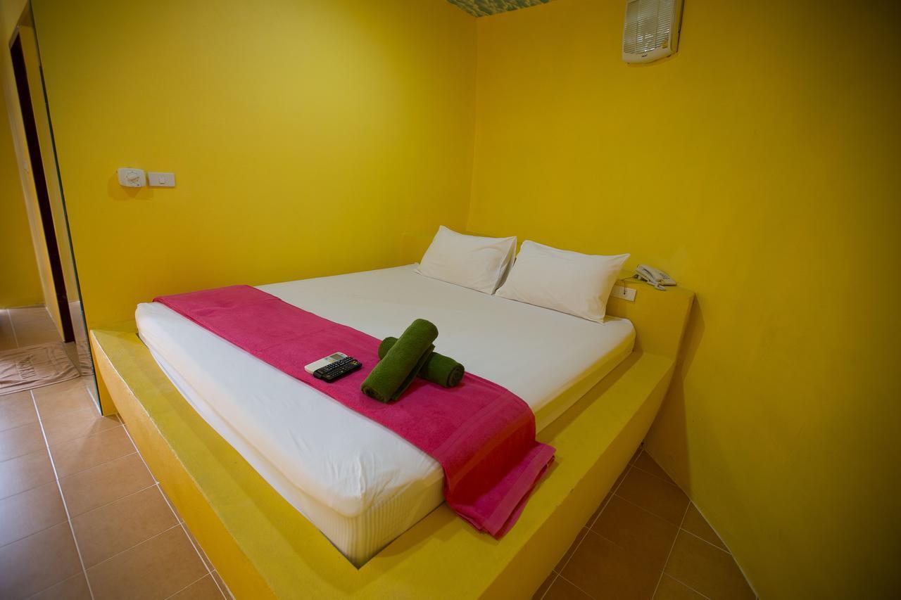 Motel Fruit House Pattaya Bang Lamung Esterno foto